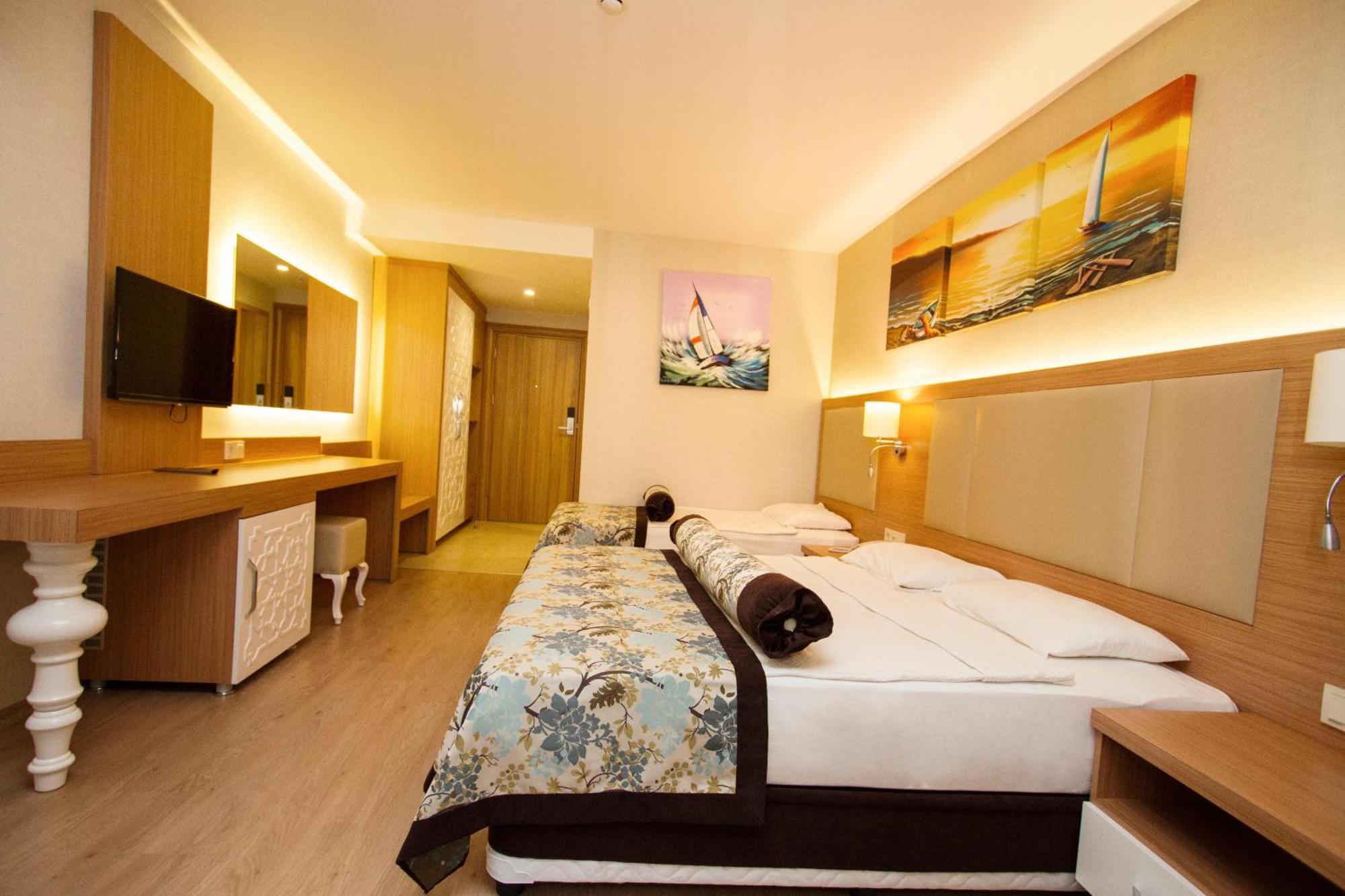 Standard Triple Room,1541826730:JPEG